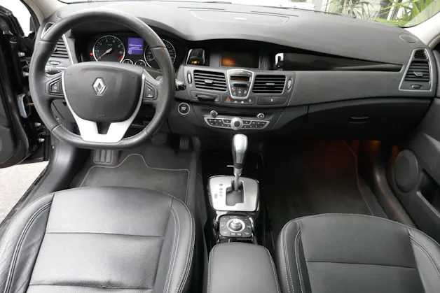 RENAULT Laguna Grandtour 2.0 TCe Laguna.CH