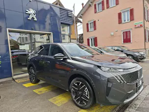 PEUGEOT 3008 1.2 Hybrid Allure