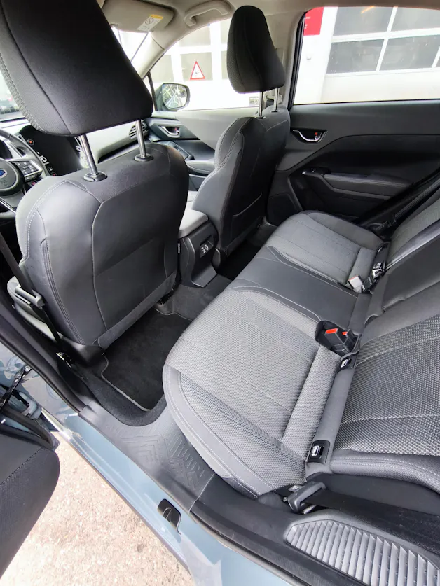 Subaru Crosstrek 2.0i e-Boxer Swiss Plus