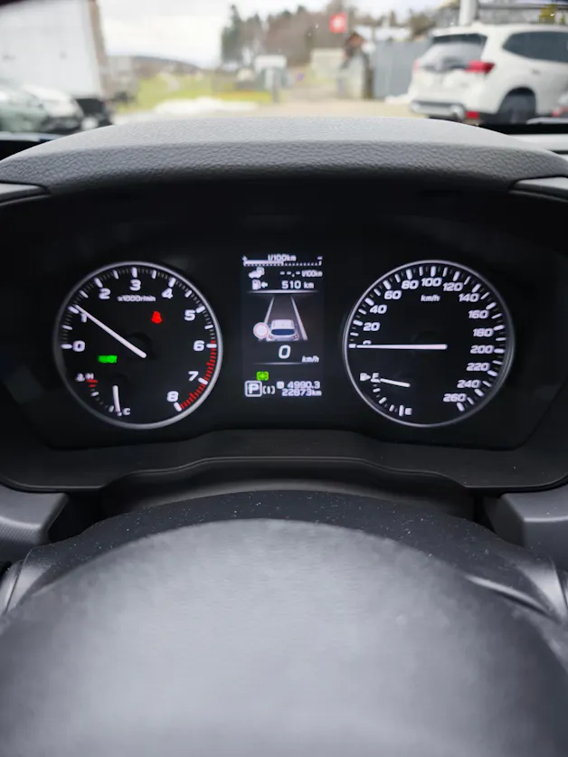 Subaru Crosstrek 2.0i e-Boxer Swiss Plus