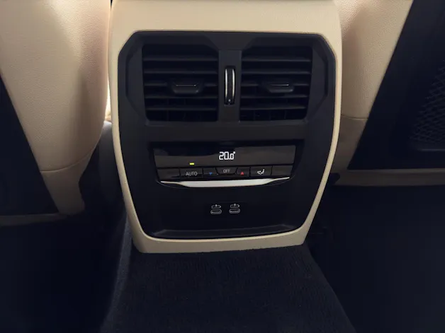 BMW 320e xDrive Touring