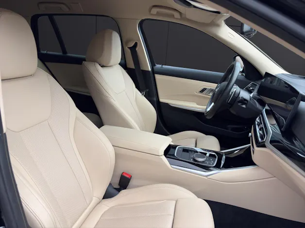 BMW 320e xDrive Touring