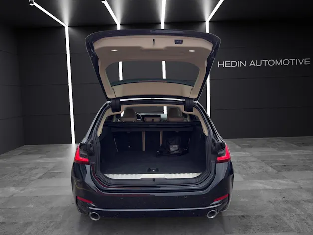 BMW 320e xDrive Touring
