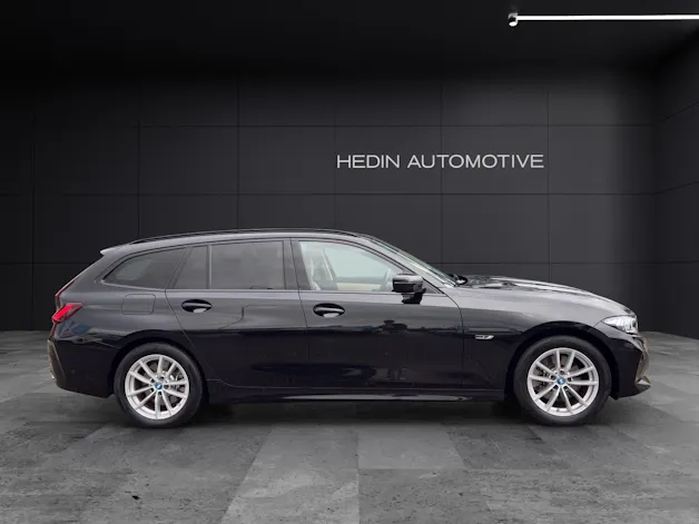 BMW 320e xDrive Touring
