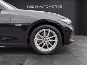 BMW 320e xDrive Touring