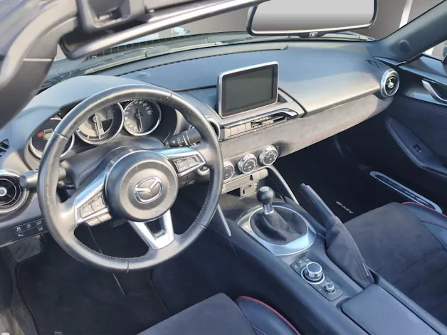 MAZDA MX-5 RF 2.0 Launch Edition