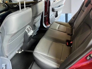 SUBARU OUTBACK 10