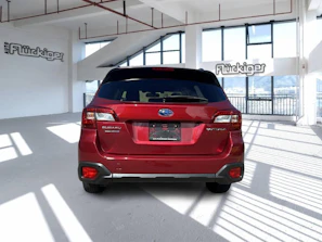 SUBARU OUTBACK 6