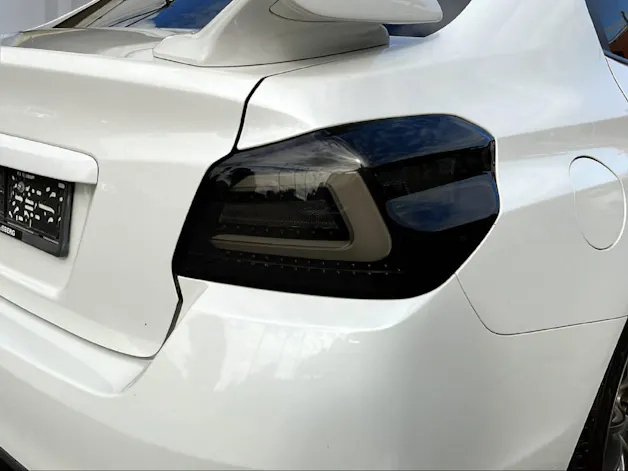 Subaru WRX STI 2.5 T Sport white@black special