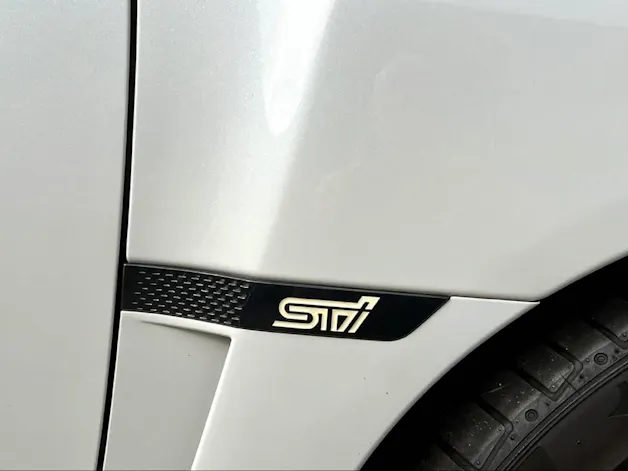 Subaru WRX STI 2.5 T Sport white@black special