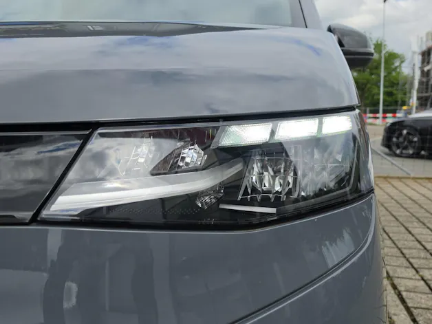 VW T7 Multivan lang 2.0 TDI DSG