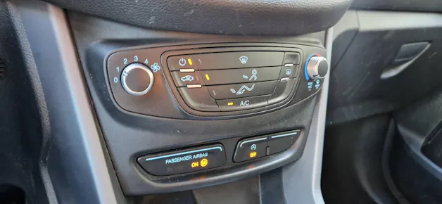 FORD B-Max 1.0i EcoB 100 Trend S/S