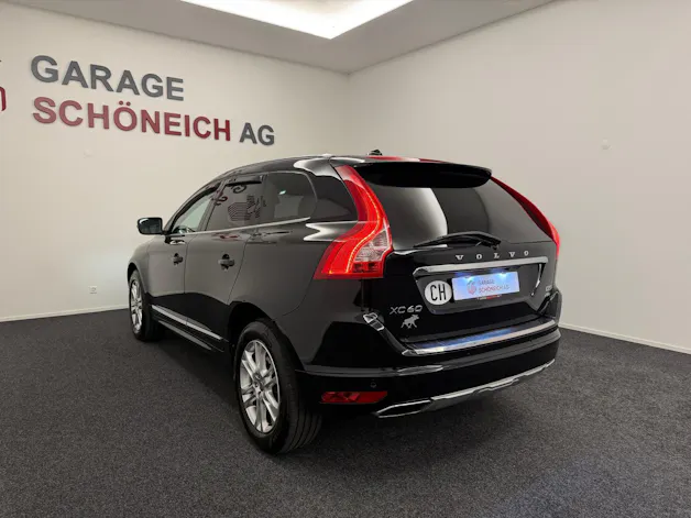 VOLVO XC60 2.4 D5 Summum AWD