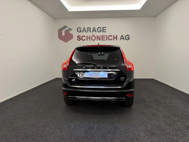 VOLVO XC60 2.4 D5 Summum AWD