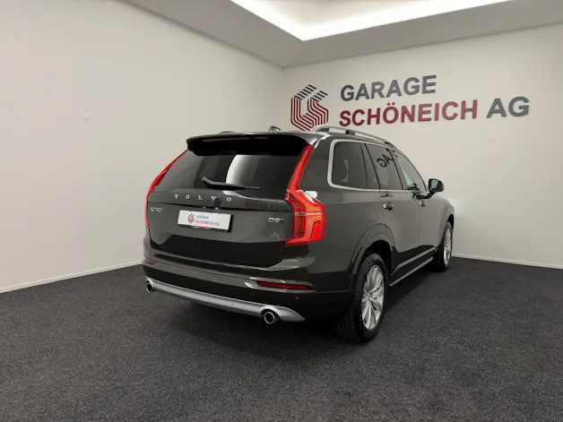 VOLVO XC90 2.0 D5 Momentum 7P. AWD
