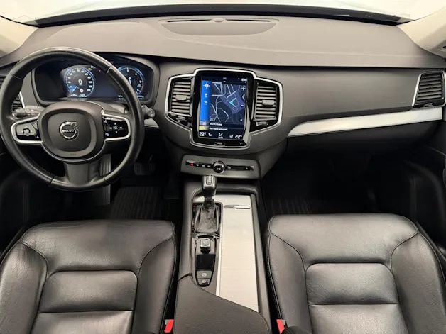 VOLVO XC90 2.0 D5 Momentum 7P. AWD
