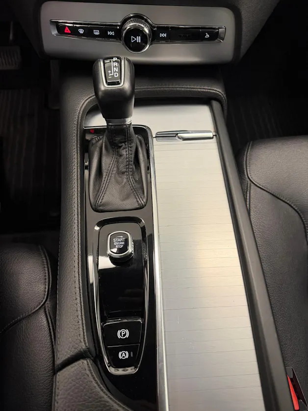 VOLVO XC90 2.0 D5 Momentum 7P. AWD