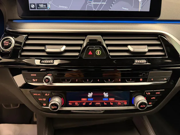 BMW 530e xDrive SAG Touring