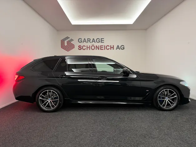 BMW 530e xDrive SAG Touring