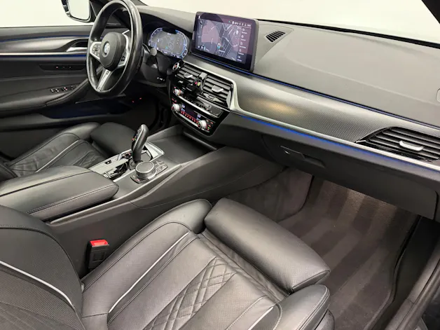BMW 530e xDrive SAG Touring