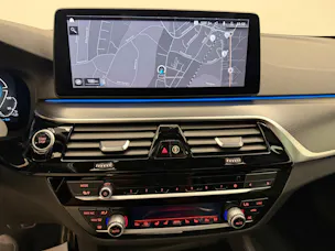 BMW 530e xDrive SAG Touring