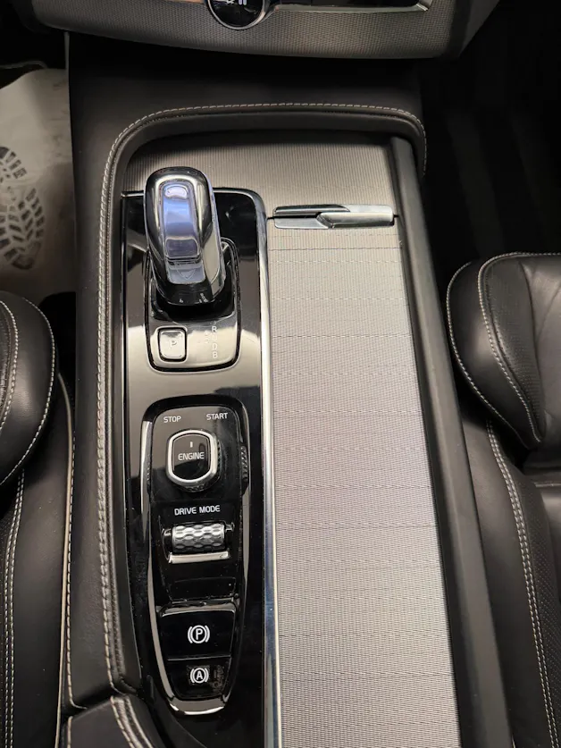 VOLVO XC90 2.0 T8 TE R-Design 7P. AWD