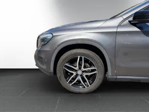 MERCEDES-BENZ GLA 250 Urban 4Matic
