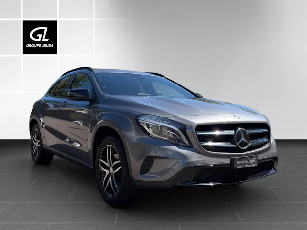 MERCEDES-BENZ GLA 250 Urban 4Matic