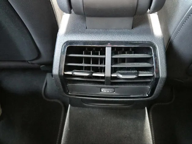AUDI audi Q3 35 TFSI S line Attraction S-tronic Mythosschwarz Metallic