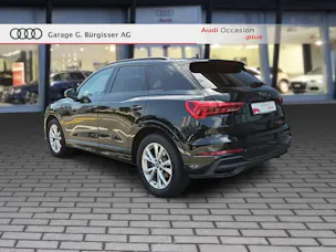 AUDI audi Q3 35 TFSI S line Attraction S-tronic Mythosschwarz Metallic