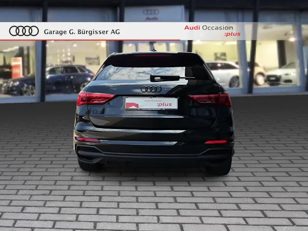 AUDI audi Q3 35 TFSI S line Attraction S-tronic Mythosschwarz Metallic