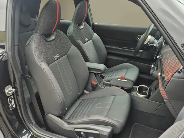 MINI Cooper John Cooper Works DKG