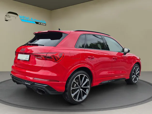 AUDI RS Q3 2.5 TFSI quattro S tronic