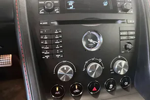 ASTON MARTIN V8 Vantage 4.3 Sportshift