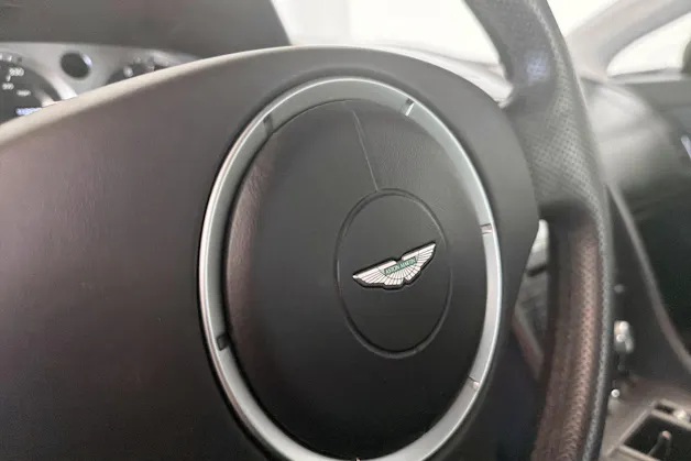 ASTON MARTIN V8 Vantage 4.3 Sportshift