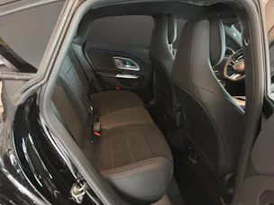 MERCEDES-BENZ CLA 200 8G-DCT 4Matic