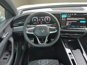 VW Passat Variant 1.5 TSI evo2 Plug-In- Hybrid R-Line DSG