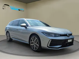 VW Passat Variant 1.5 TSI evo2 Plug-In- Hybrid R-Line DSG