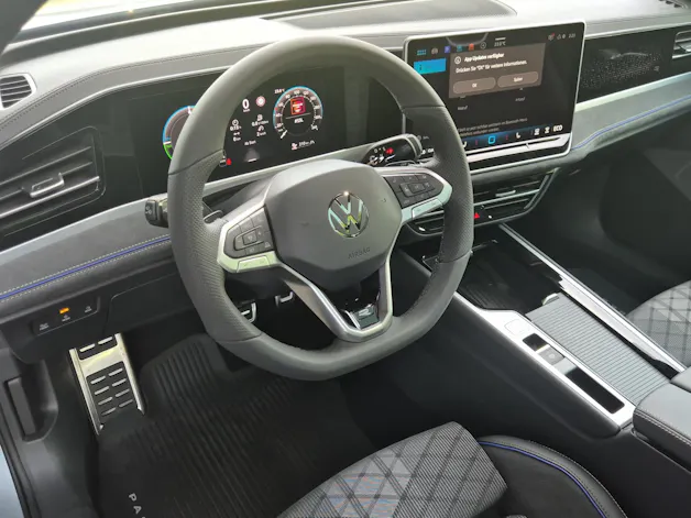 VW Passat Variant 1.5 TSI evo2 Plug-In- Hybrid R-Line DSG