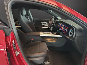 MERCEDES-BENZ CLA 220 8G-DCT 4Matic