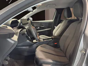 PEUGEOT 208 1.2 PureTech Allure