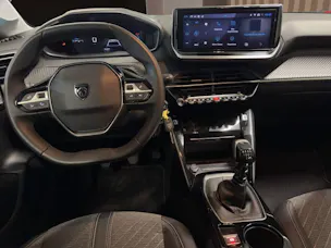 PEUGEOT 208 1.2 PureTech Allure