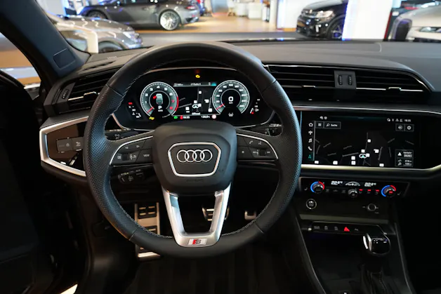 AUDI Q3 Sportback 45 TFSI S line quattro S-tronic