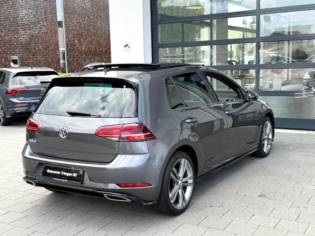 VW Golf 1.5 TSI EVO Highline DSG