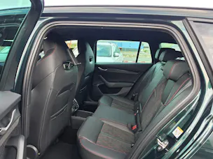 SKODA Octavia Combi 2.0 TSI DSG RS 30 Years Edition