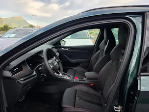 SKODA Octavia Combi 2.0 TSI DSG RS 30 Years Edition