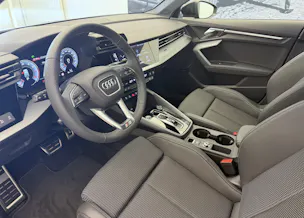 AUDI A3 Sportback TFSI 110 kW Attraction S tronic
