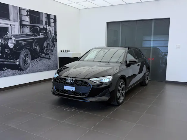 AUDI A3 Sportback TFSI 110 kW Attraction S tronic