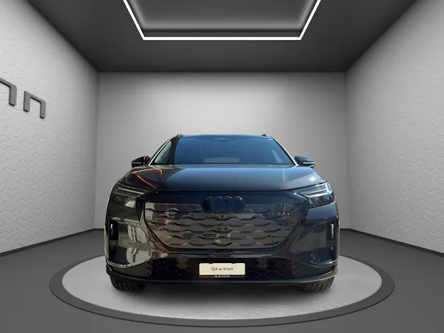 AUDI Q4 e-tron SUV quattro performance