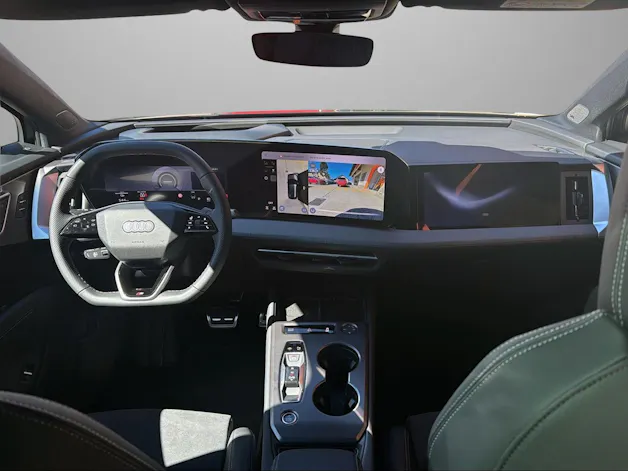 AUDI Q4 e-tron SUV quattro performance